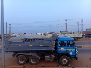 Granite 30 Tons