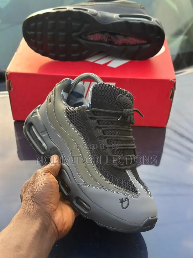 Nike Air Force 95 Sp Sneakers