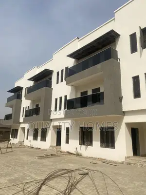 Furnished 8bdrm Duplex in Mabushi for sale