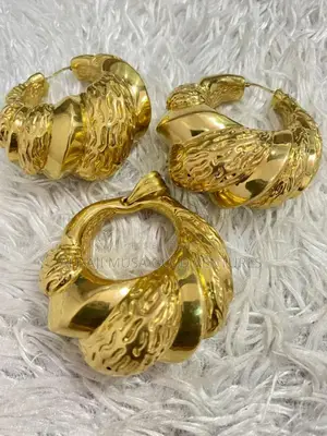 Pure Original 18karat Gold