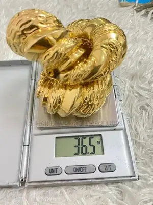 Pure Original 18karat Gold