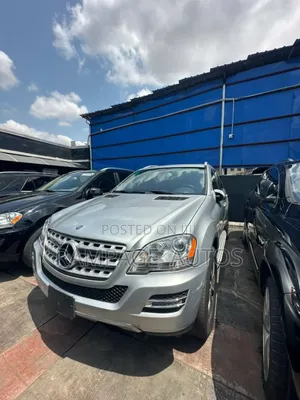 Mercedes-Benz M Class 2011 Silver