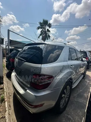 Mercedes-Benz M Class 2011 Silver