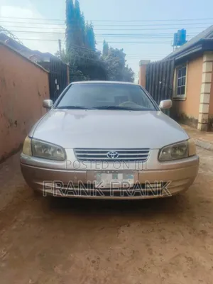 Toyota Camry 2001 Silver