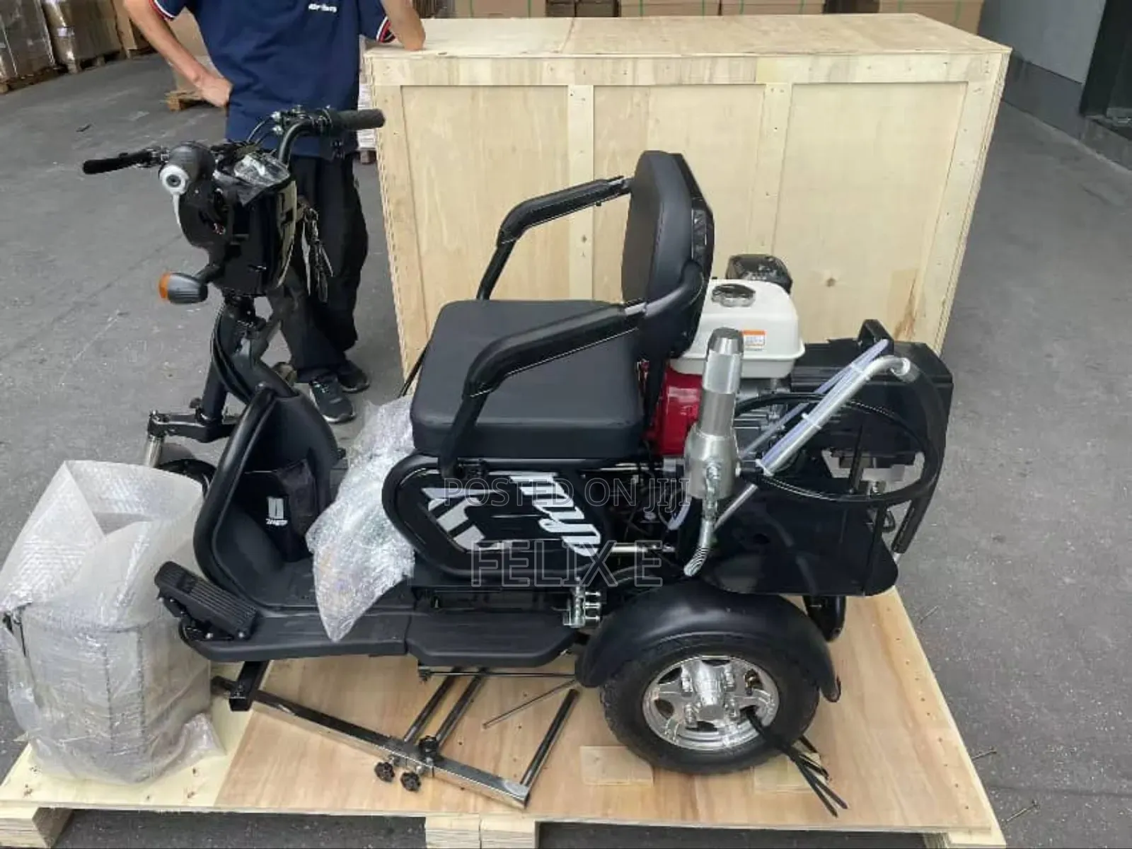 Ride On Road Making Machine