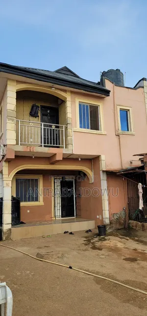 Furnished 8bdrm Apartment in Gberigbe for sale