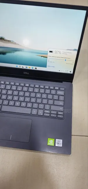 Laptop Dell Vostro 5481 8GB Intel Core i7 SSD 256GB