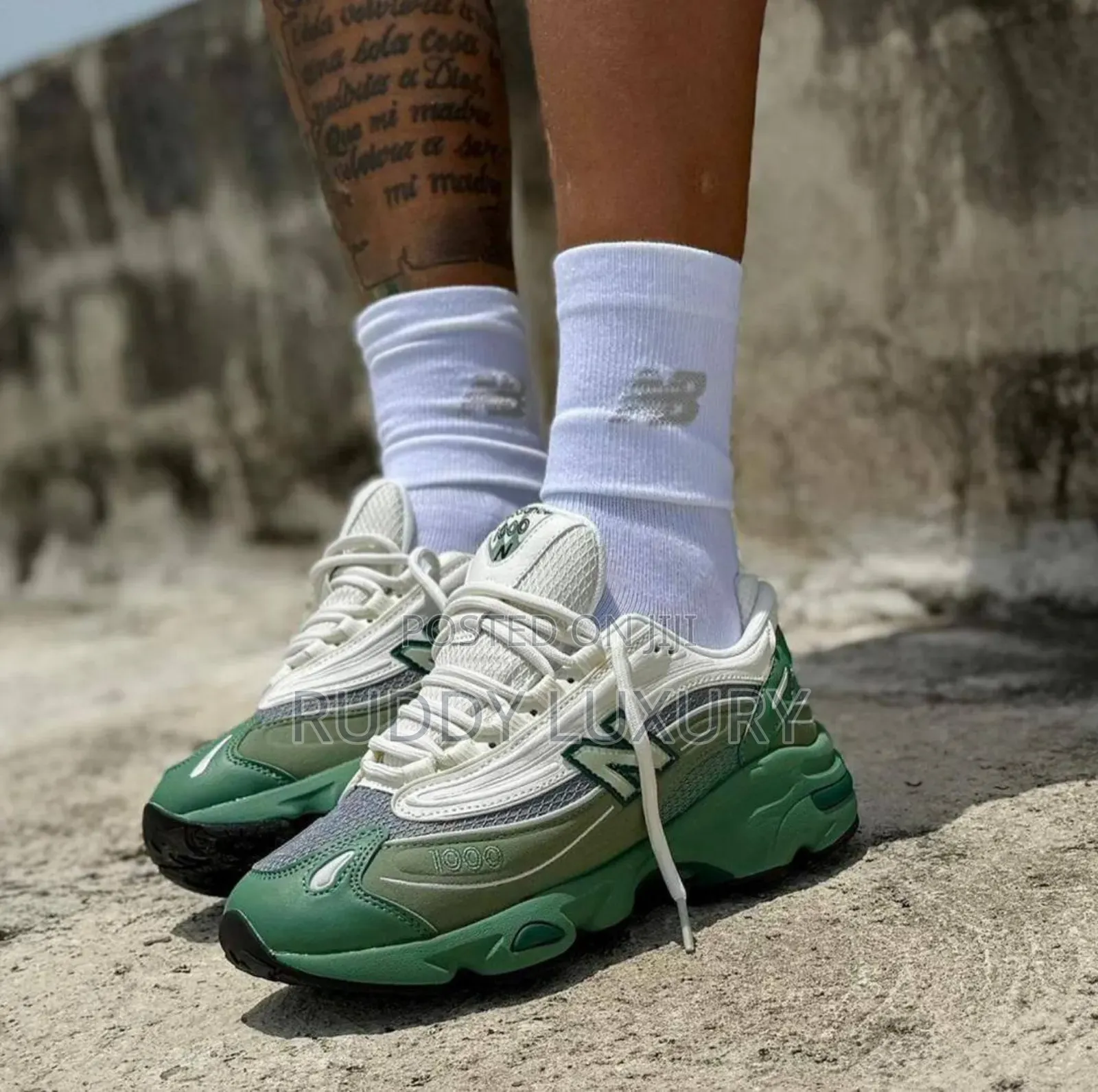 New Balance 9060