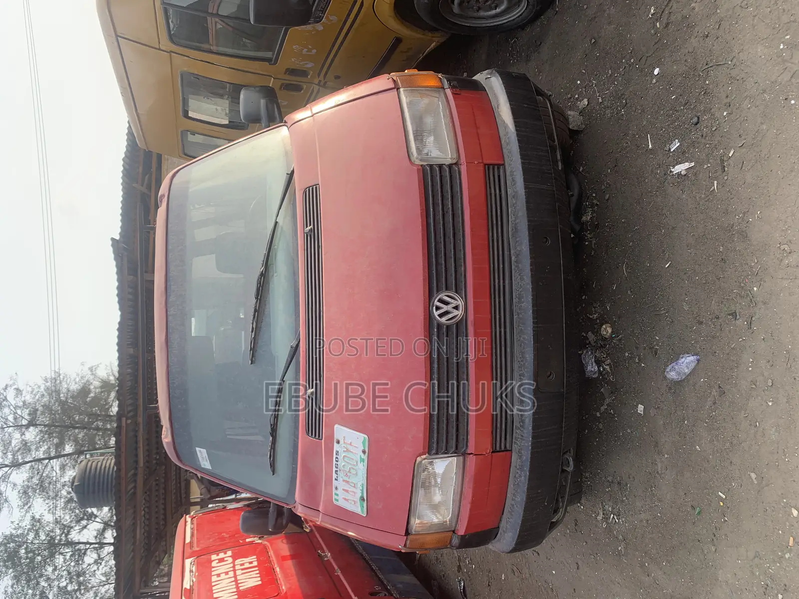 Volkswagen Transporter 2000 Red