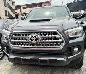 Toyota Tacoma Limited 2017 Gray