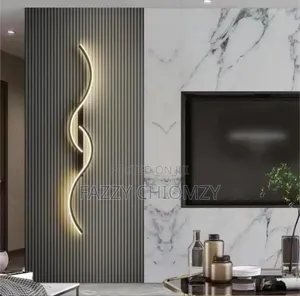 Vibeflow Vertical Curve Led Wall Light