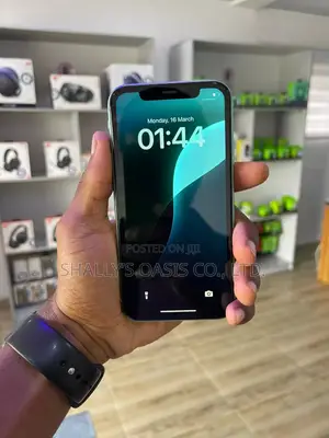 Apple iPhone 11 128 GB Green