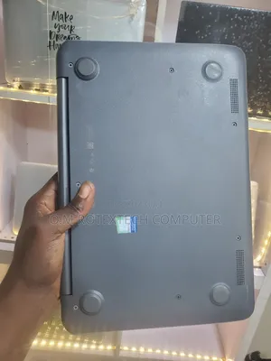Laptop HP Stream 11 Pro G4 EE 4GB Intel SSD 60GB