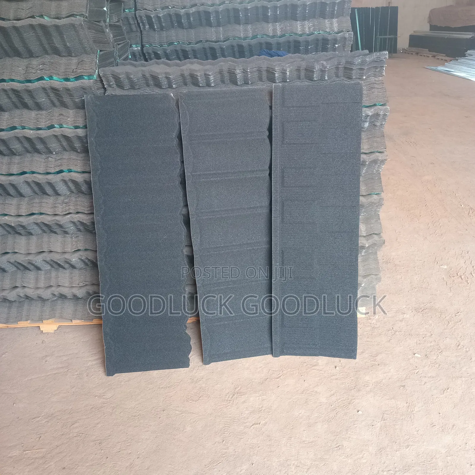 Horiz Stone Coated Roofing