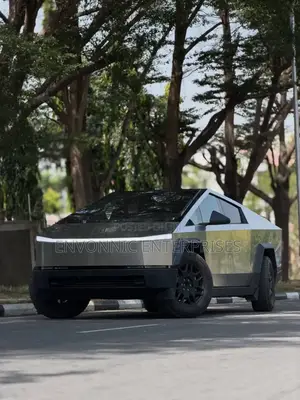 New Tesla Cybertruck Cyberbeast AWD 2025 Gold