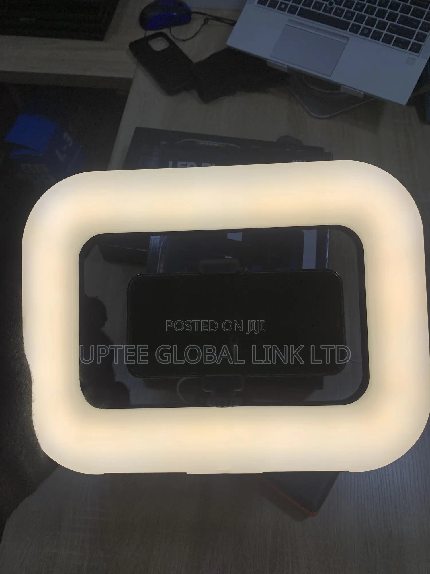 Ym-300led Ring Gill Light