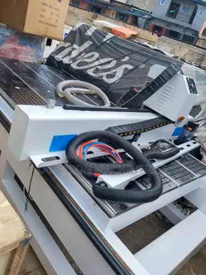 CNC Router Machine