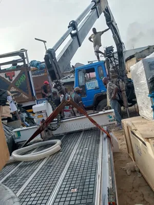 CNC Router Machine