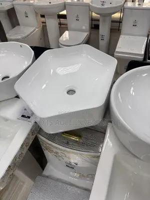 Rockford England Countertop Basin