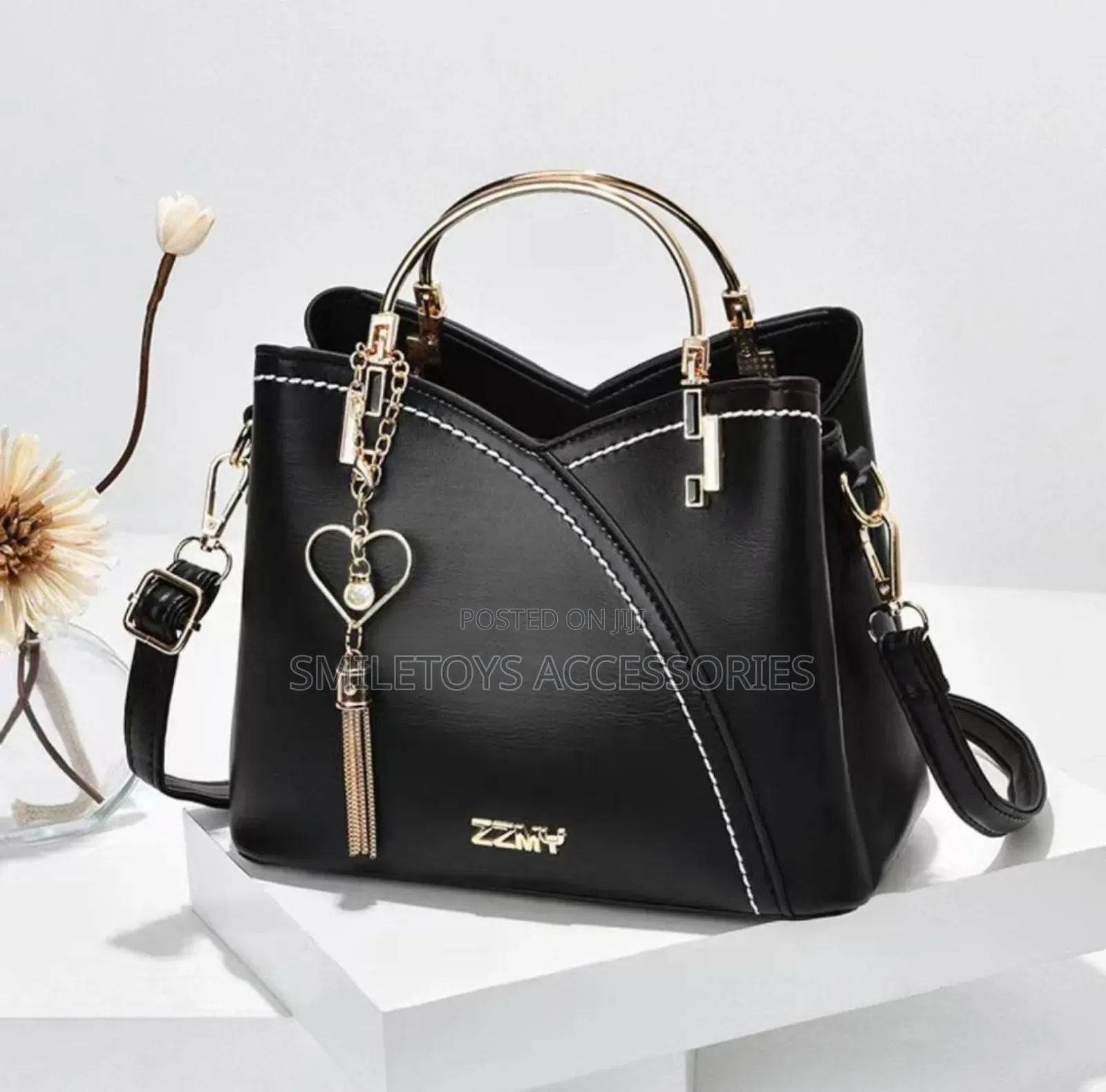 Handbag With Steel Handle and Starp
