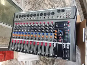 Yamaha 12 Channels Audio Mixer