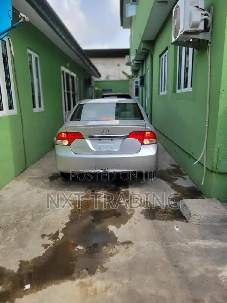 Honda Civic 2009 Silver