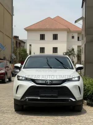Toyota Venza 2023 White