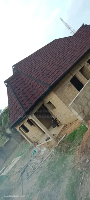 Stone Quoted Roofing Tiles