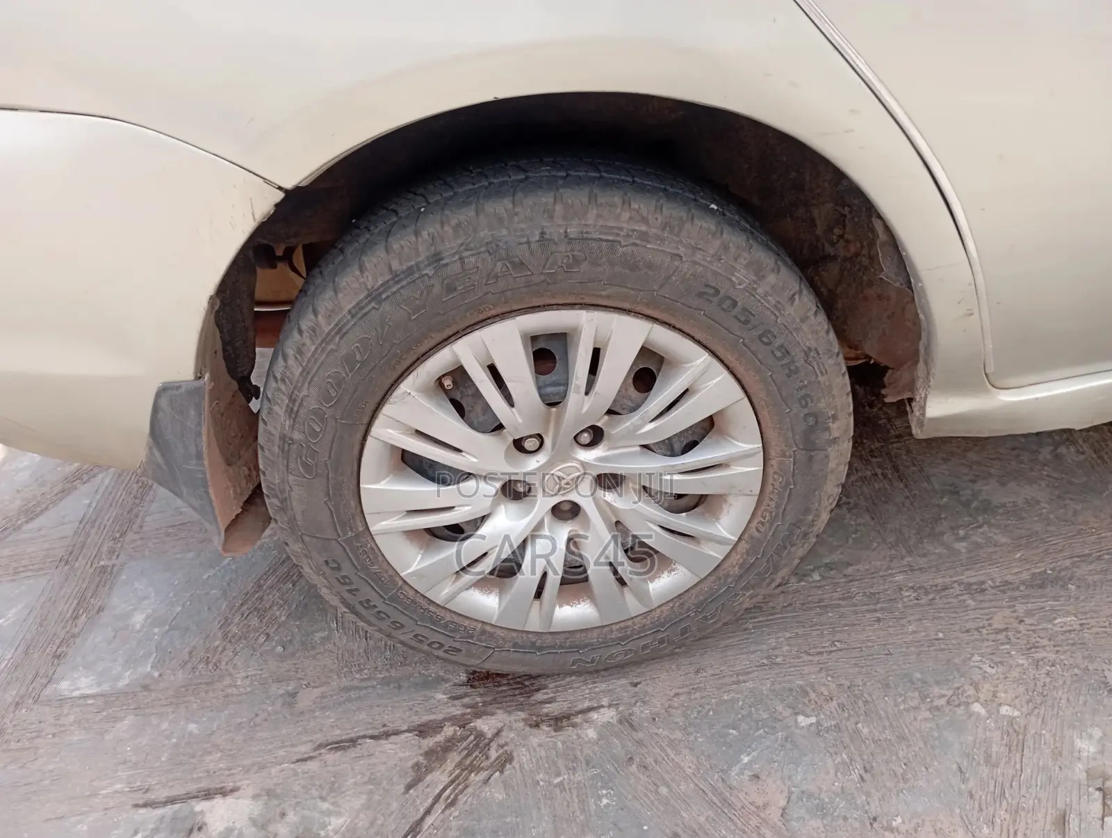 Toyota Matrix 2003 Silver