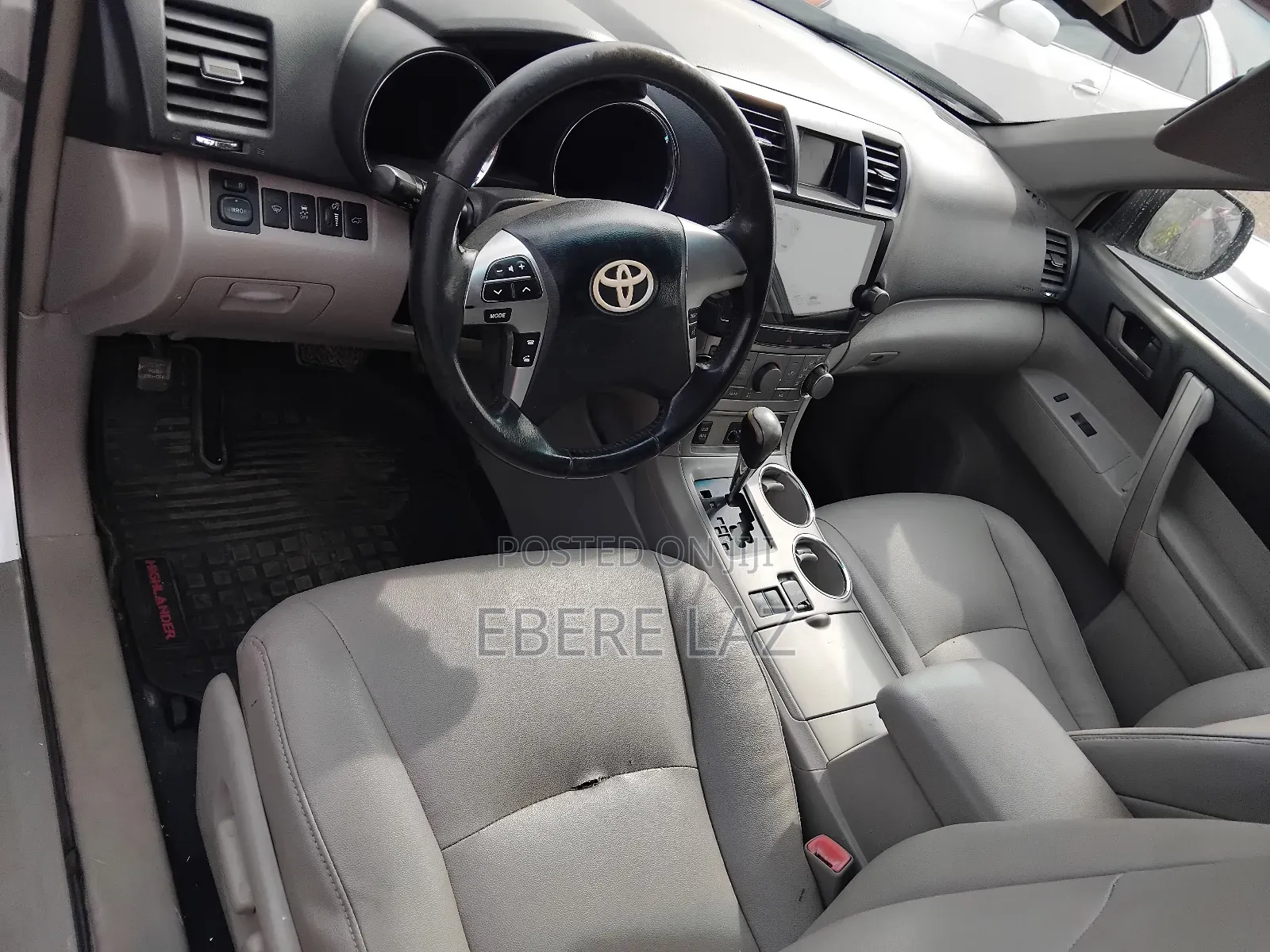 Toyota Highlander 2012 Silver