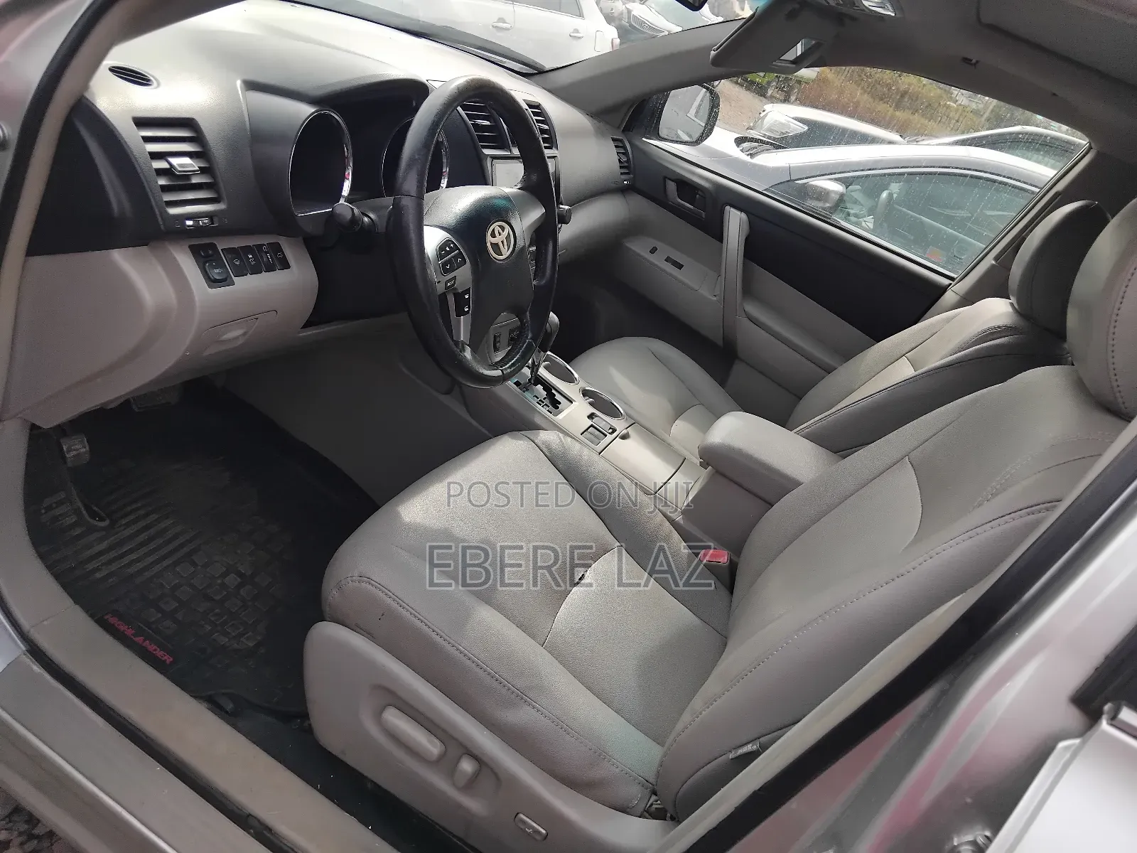 Toyota Highlander 2012 Silver