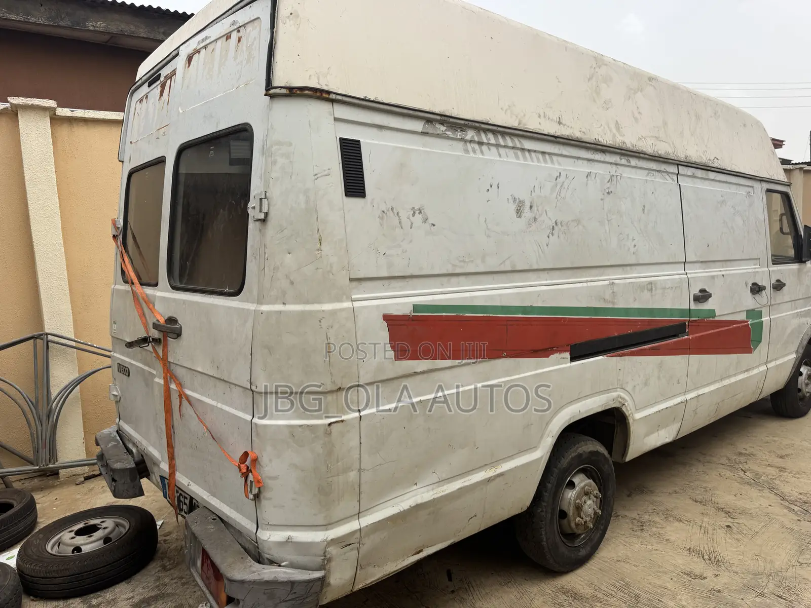 Iveco Daily 2004 White