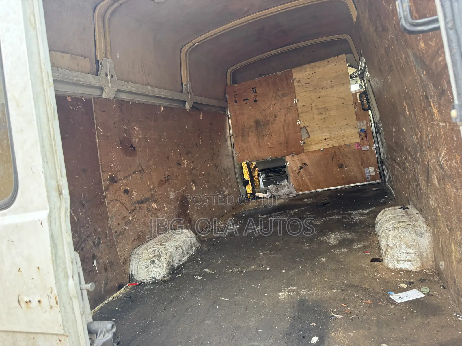 Iveco Daily 2004 White