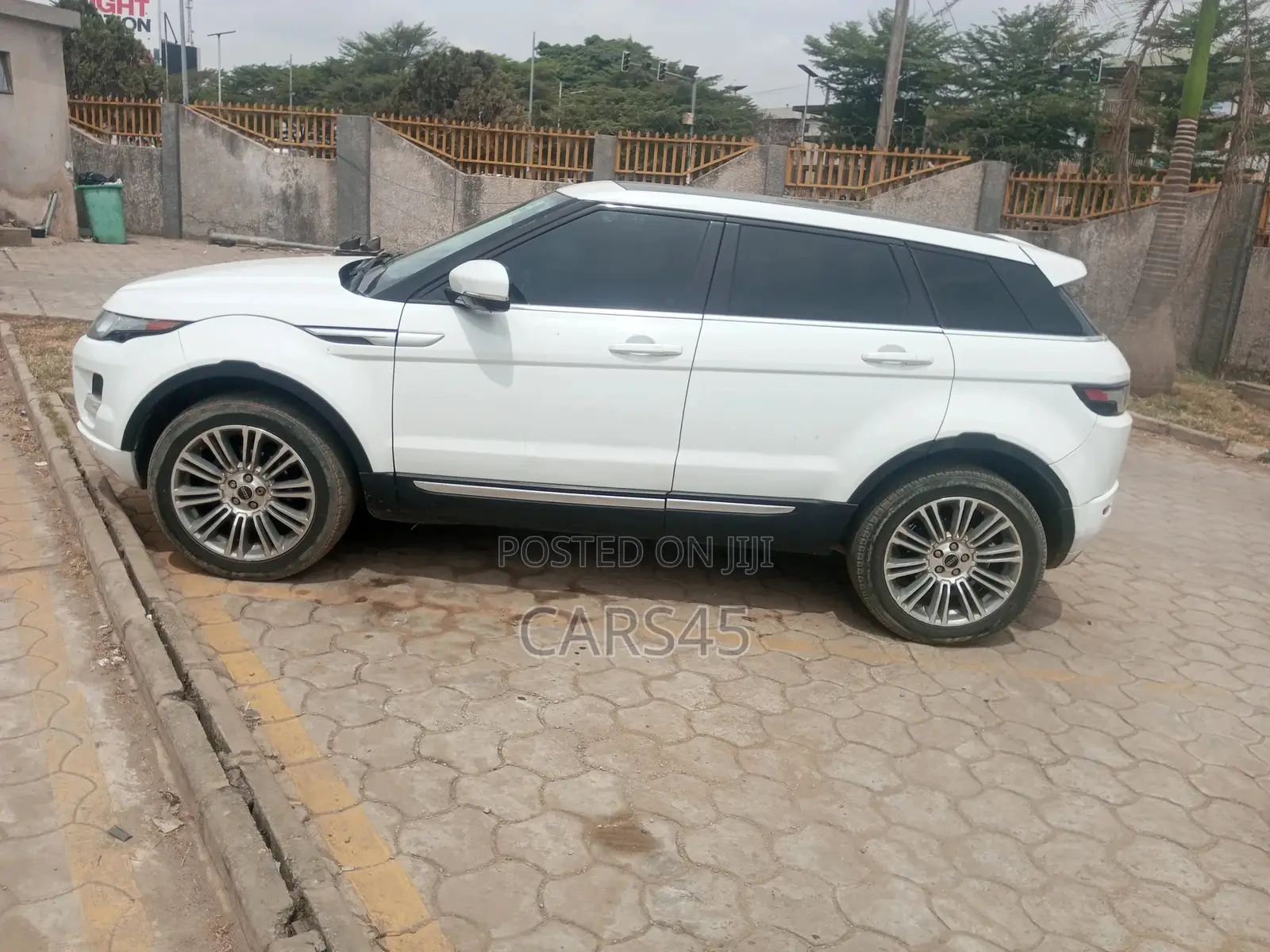 Land Rover Range Rover Evoque 2012 White