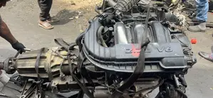 Complete Engine and Gearbox Chrysler 300c 2.7l V6 012