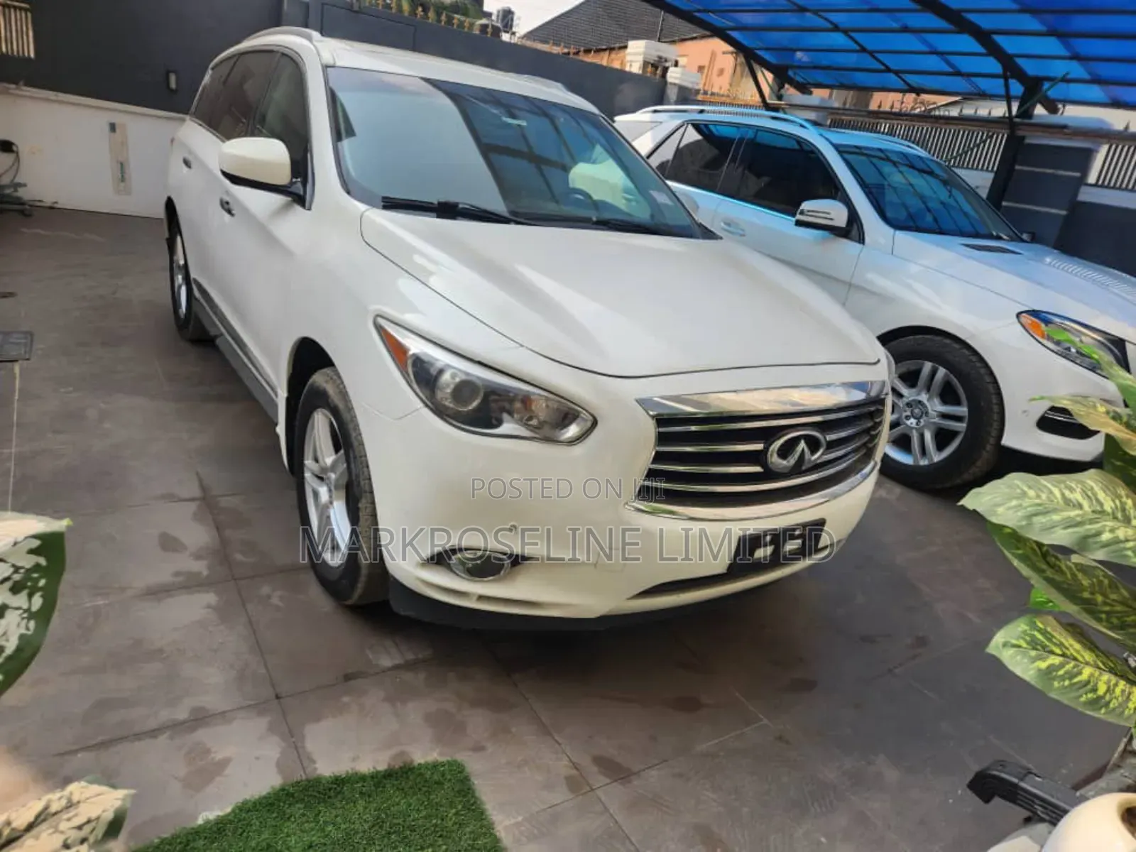 Infiniti JX 2013 White