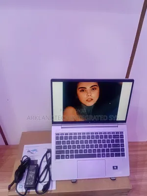New Laptop HP 255 G4 16GB AMD Ryzen 5 SSD 512GB