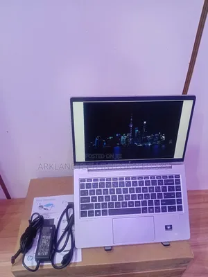 New Laptop HP 255 G5 16GB AMD Ryzen 5 SSD 256GB