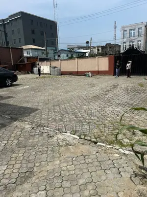 Landed Property for Sale in a Prime Location