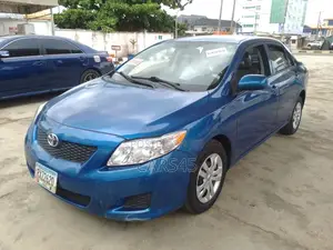 Toyota Corolla 2010 Blue