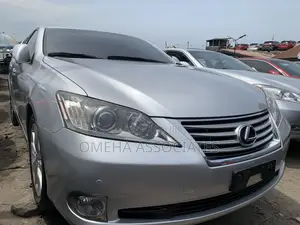 Lexus ES 350 2011 Silver