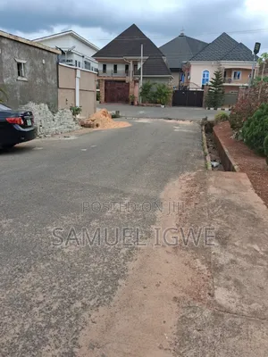 5bdrm Duplex in Wtc Estate, Enugu for rent