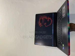 Laptop MSI GE75 Raider 11UH 16GB Intel Core i7 SSD 1.5T