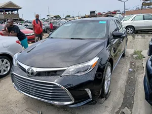 Toyota Avalon Limited 4dr Sedan (3.5L 6cyl 6A) 2015 Black