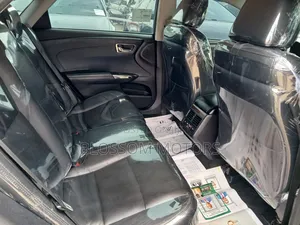Toyota Avalon Limited 4dr Sedan (3.5L 6cyl 6A) 2015 Black