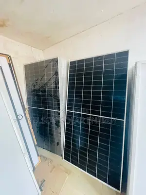 700watts Canadian Solar Panels Available at Best Price