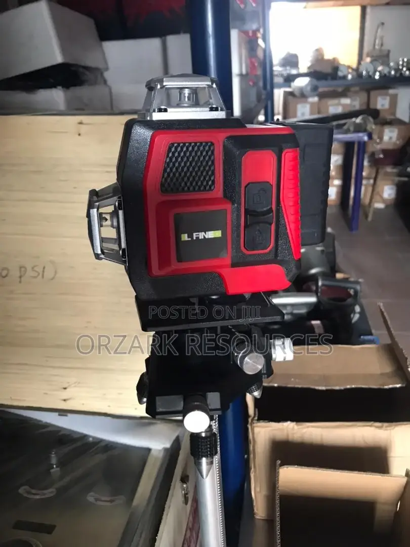Lfine 4d 16-line Green Laser Level Kit With Tripod And Accessories