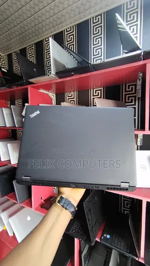 Laptop Lenovo ThinkPad P53 16GB Intel Core i7 SSD 256GB