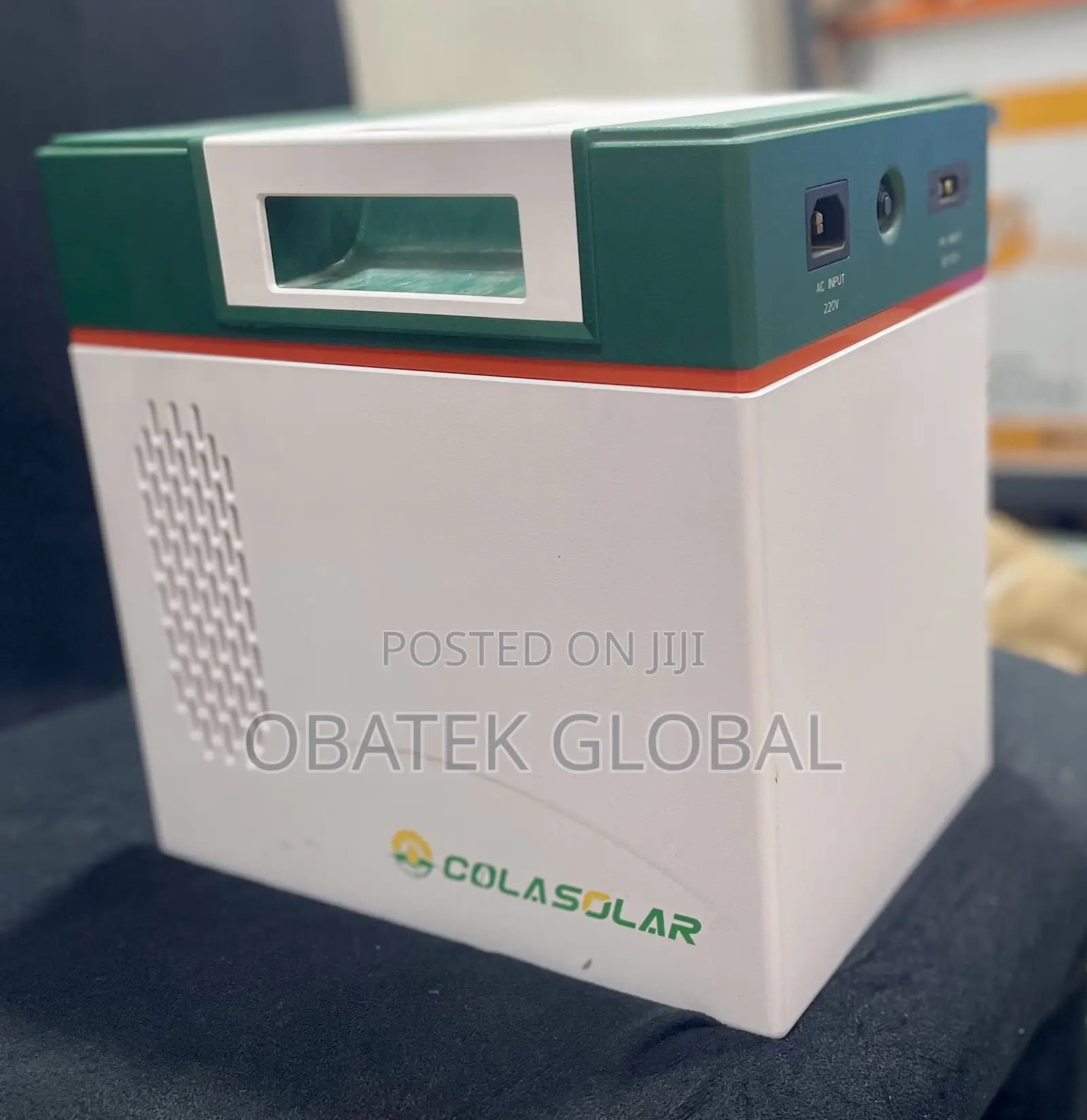 Cola 2000w Solar Generator