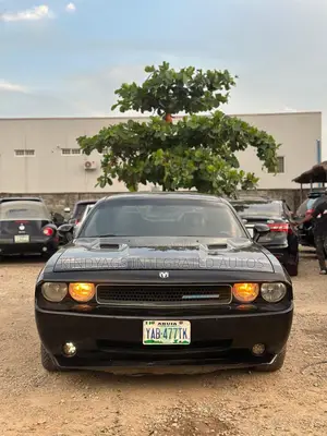 Dodge Challenger R/T 2012 Black